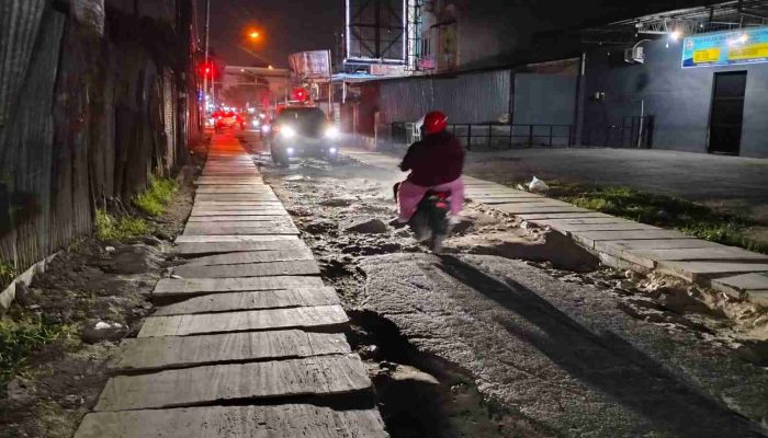 Gegara Pasang U-Ditch Untuk Drainase, Aspal di Jalan Bahagia Rusak Parah, Dinas PU Medan Seakan Tutup Mata