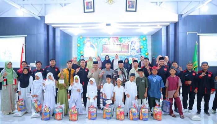 Walikota Tanjungbalai Hadiri Acara Santunan Akbar Yatim yang diselenggarakan JPT