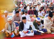 Sholat Idul Adha 1445 H /2024 M di Lapangan Sultan Abdul Jalil Rahmadsyah Di Laksanakan Oleh walikota Waris