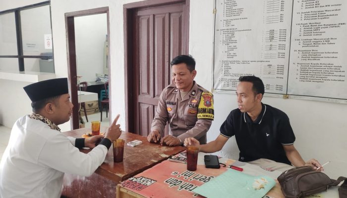 Sambut HUT Kemerdekaan RI ke-79, Bhabinkamtibmas Polsubsektor Datuk Bandar Timur Himbau Warga Pasang Bendera