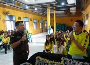 Jaksa Kejati Sumut Motivasi Siswa SMA N 1 Kutalimbaru Tanamkan Cinta Tanah Air, Jauhi Narkoba dan Bijak Bermedia Sosial Jelang HUT KEMRI -79 Tahun