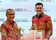 Bupati Nias Terima Penghargaan APN 2024 Kategori Baik