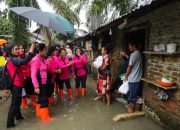 Bhayangkari Sumut Bantu Masyarakat Terdampak Banjir di Tebing Tinggi
