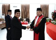 Elisati Halawa Dari  Partai PDI-P  kembali Di Lantik Menjadi Ketua DPRD Nias Selatan