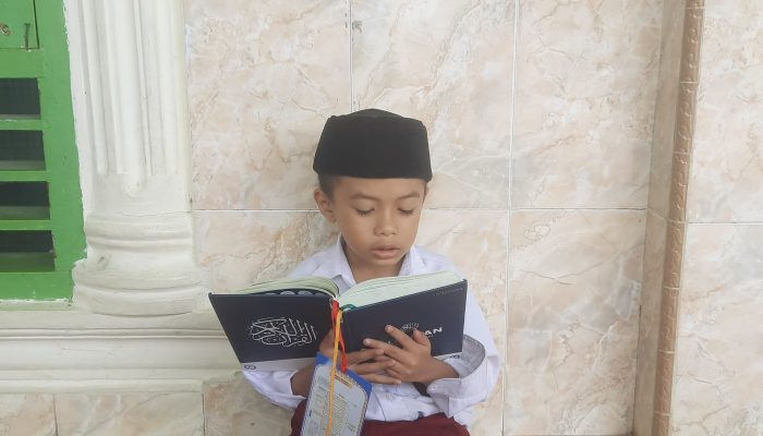 Inspirasi Cinta Al-Qur’an di Tengah Kehidupan Minoritas