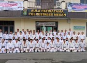 Kasi Was Polrestabes Medan Ajak Wadokai Pengprov Sumut Gelar Latihan Pemegang Sabuk Hitam di Mapolresta Medan