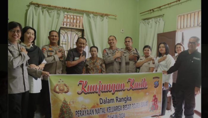 Polres Binjai Berikan Bantuan Kepada Purnawirawan dan Anak Yatim Piatu Dalam Menyambut Natal 2024