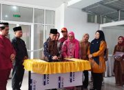 Waris Tholib Resmikan Gedung UTDRS & Akper.