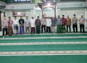 Polres Tanjung Balai Kultum Subuh Ramadhan  Di Masjid Nurul Iman 