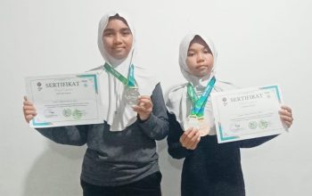 Kakak Beradik Siswi MTsN 1 Labuhan batu Raih Prestasi Gemilang di Riau Tennis Tournament 2025