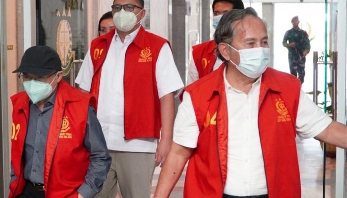 Kejari Palembang Terima Tahap ll 6 TSK Pemberian Fasilitas Pinjaman Kredit di Salah Satu Bank Plat Merah Kepada 2 Perusahaan PT.BSS  Dan PT.SAL