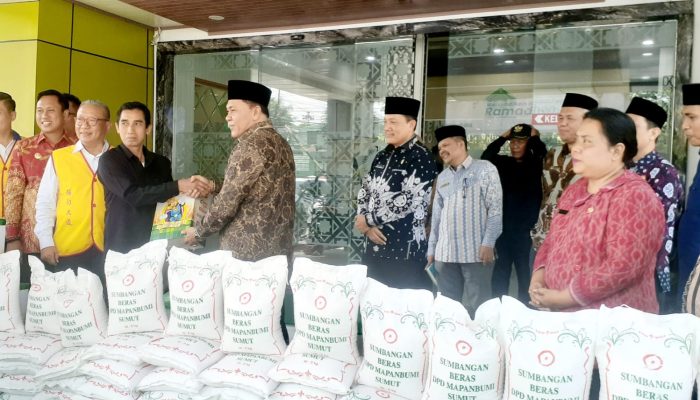 Majelis Panditha Budha Maitreya Provsu Kerjasama Dengan Kemenagsu Bagikan 100 Paket Ramadhan