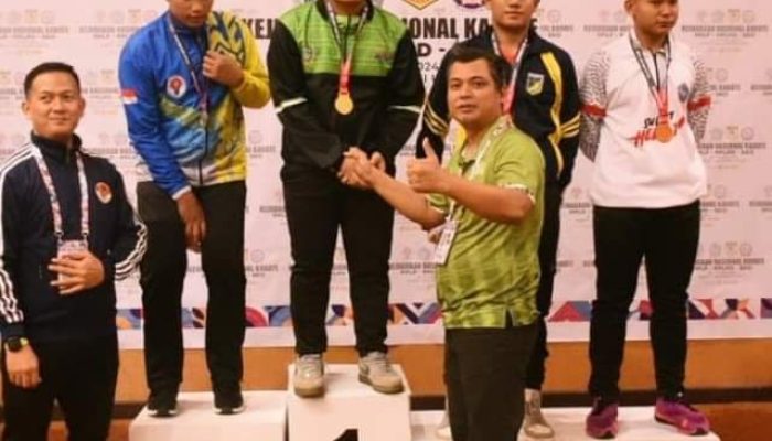 Atlet Karate Asal Kota Gunungsitoli Meraih Medali Emas