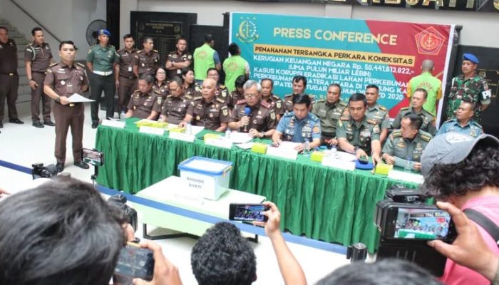 JPU Pidmil Kejati Sumut dan Otmilti I Medan Tuntut 18 Tahun 6 Bulan Penjara Tiga Terdakwa Korupsi Eradikasi Kerugian Rp. 52 M.