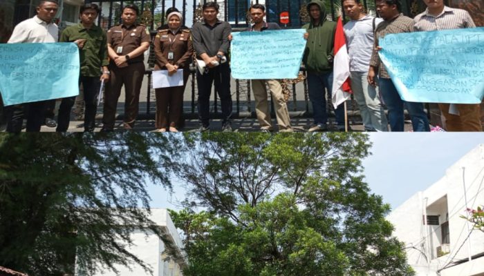 Pengurus DEMA Sumut Unjuk Rasa Di Depan Dinas PUPR Sumut Dan Kejatisu, Menuntut “Copot UPT  PUPR Rantau Prapat Dan Periksa Kontaktor  Dirut CV.ABE