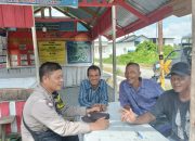 Bhabinkamtibmas Aiptu.Pol. Budi Hartono Manurung Sambangi Warga,Dan edukasi Cegah Gangguan Keamanan Di Lingkungan