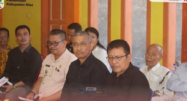 Sekda Hadiri Prosesi Pemakaman Wakil Ketua DPRD Kabupaten Nias