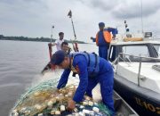 Muatan Kapal Yang di Kejar Sat Polairud Polres Tanjung Balai Diperiksa 