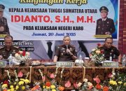 Kajati Sumut Motivasi Seluruh Jajaran Kejari Karo Jaga Kekompakan dan Tingkatkan Pelayanan Serta Optimis Raih WBK 2025