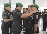 Danrem 023/Kawal Samudera menyerah terima kan jabatan Dandim 0213/Nias.
