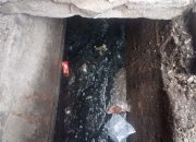 Drainase Mampet dan Banyak Tinja, Warga; Pak Wali, Tolong Copot Lurah Madras Hulu