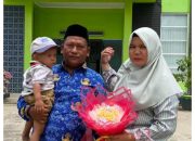 Tulang Hotman” Sang Penjaga Madrasah  Mengabdi 25 Tahun Kini Resmi Berstatus PPPK Kemenag