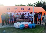 Gerindra Sumut Bagikan 1000 Paket Sembako untuk Korban Banjir di Langkat