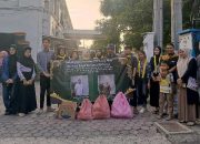 PMR SMKN 14 Medan: Berbagi Takjil dan Pererat Kepedulian Sosial Dalam Bulan Ramadhan 1447 H