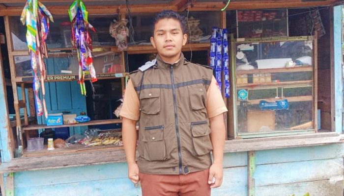 Alfi Siswa MAN Taput Menembus Hukum USU di Tengah Perjuangan Merawat Ayah dan Menjaga Warung
