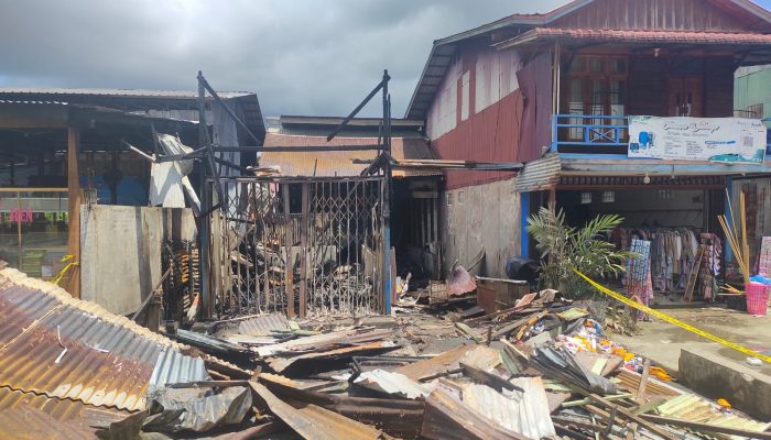 Heboh! Kebakaran di Simeulue Timur, Satu Bangunan Ludes, Dua Rusak Ringan