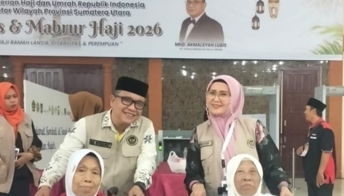 Kakan Kemenhaj Kota medan H.Muhammad Bambang Iriawan Hutasuhut.S.Ag Sapa Calhaj Yang resti