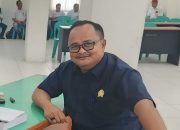 Wakil Ketua DPRD Nias  Maspena Gulo Saat Memenuhi Panggilan Kejari Gunungsitoli, Beliau Meminta Kejari Gunung Sitoli Periksa Bupati Nias Dalam Kasus RS Pratama Nias   