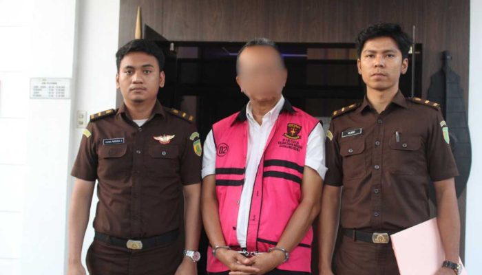 Kajari Gunungsitoli, Melalui Tim Penyidik  Tahan Tersangka  SN Dalam Tipikor Air Baku Sebesar Rp.459 Juta 