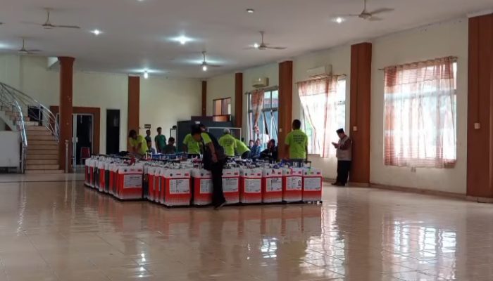 Team Penerima Koper jammah Haji Embarkasi Kelas 1 Medan, Dari Kloter 1 Hingga Kloter 17 Melayani Dengan Penuh hati