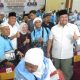 Bupati Batu bara Dr.H Baharuddin Siagian SH.MSi   Jemput jemaah Haji Kloter 4 Debarkasi Medan,Koper Besar Jammah Banyak Tinggal
