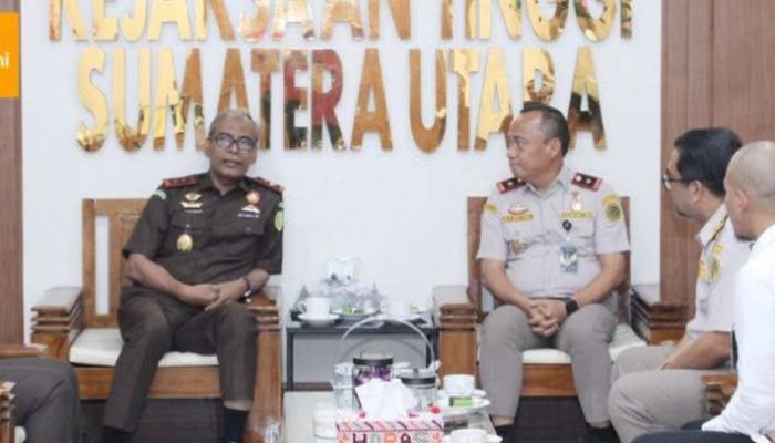 Kejatisu Muhibuddin.SH.MH Terima Audensi Kepala Balai Karantina Sumut