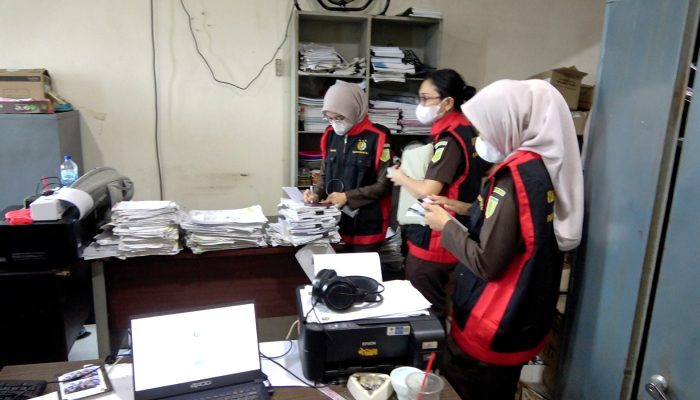 Tim Penyidik Pidsus Kejari Medan  Sita Dokumen Dugaan Korupsi Belanja BLUD RSUD Dr Pirngadi
