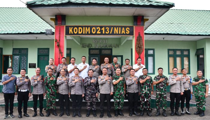 Perkuat Sinergitas TNI-Polri, Kapolres Nias Silahturahmi Di Makodim 0213/Nias