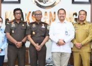 Bupati Batu Bara  Baharuddin Siagian Di Dampingi Kajari Batu Bara  Sahrir Jasman SH.Silaturahmi Dengan Kepala Kejaksaan Tinggi Sumut Muhibuddin.SH.MH