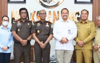 Bupati Batu Bara  Baharuddin Siagian Di Dampingi Kajari Batu Bara  Sahrir Jasman SH.Silaturahmi Dengan Kepala Kejaksaan Tinggi Sumut Muhibuddin.SH.MH