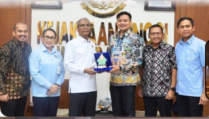 Kajati Sumut Muhibuddin.SH.MH Terima Kunjungan Silaturahmi PT.Perkebunan Nusantara lV Dan Anak Perusahaan PT.INL
