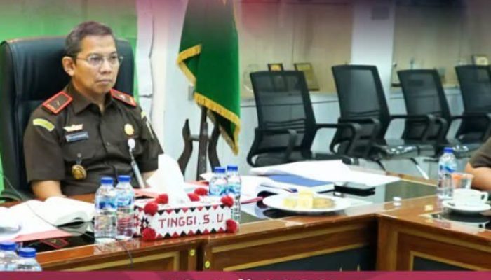 Kajati Sumut Muhibuddin.SH.MH DiDampingi Aspidum Kejatisu Suhendri.SH.MH Menerapkan Restoratif Justice Dalam Kasus KDRT Di Kejari Labuhan Batu