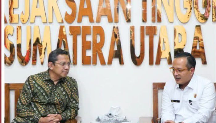 Kajati Sumut Diwakili Wakajati Eko Adhyaksono, SH.,MH,Terima Audensi Pimpinan Balai Karantina Sumut,Dalam Meningkatkan Sinergitas Antara Balai Karantina Sumut Dan Kejaksaan Tinggi Sumut Dalam Penegakan Hukum