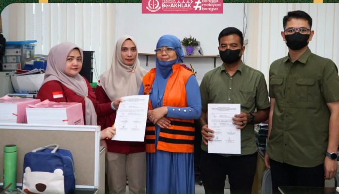 Tim Tabur Kejati Sumut dan Kejati DKI Jakarta Ringkus DPO FHH Di Apartemen Cinere Jakarta