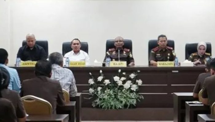 Kajati Sumut Muhibuddin.SH.MH  Dan Waka Jati Sumut Eko Adhyaksono, SH.,MH, Asisten Pembinaan Herlina setyorini dan Asintel Irfan Wibowo,Sidak Kajari Medan