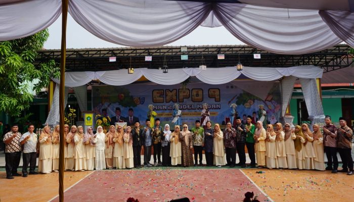 Asah Kemampuan Bahasa Siswa, MAN 2 Model Medan Gelar Kompetisi Expo Lima Bahasa 