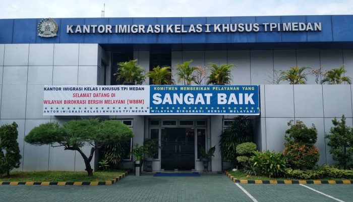 Kakan Imigrasi Kelas 1 Khusus TPI Medan Dituding Terima Fee Pengurusan Paspor Ratusan Juta